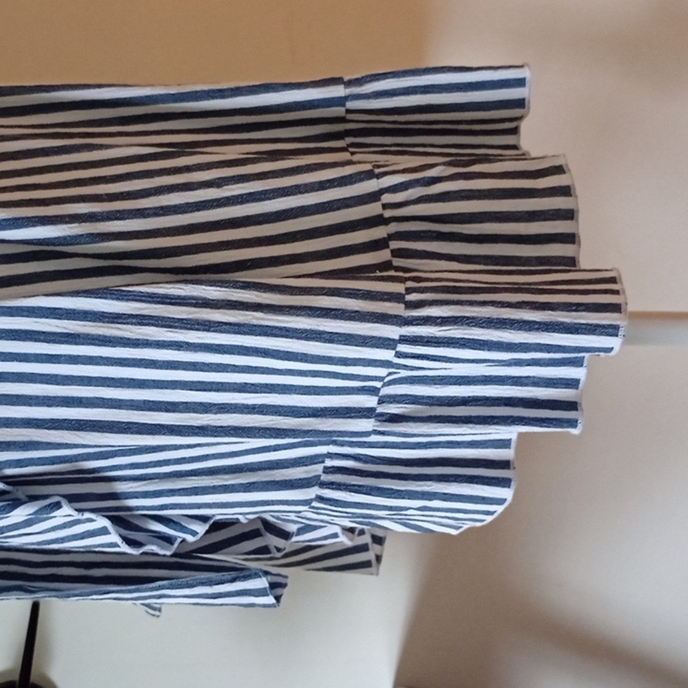 Morgan Taylor Blue and White Striped Ruffled Mini Dress Size Small - Picture 11 of 14